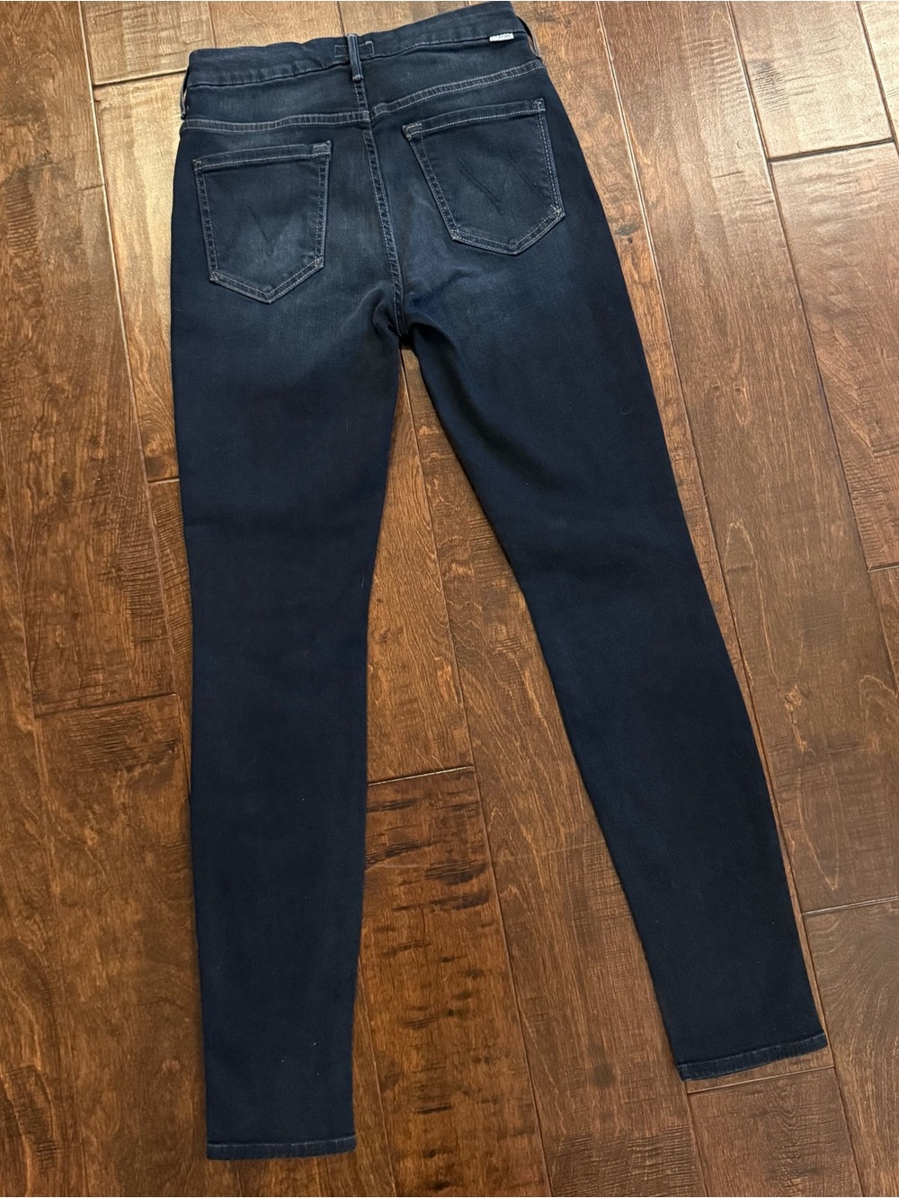 MOTHER High Waisted Looker Coffee, Tea or Me Jeans - Picture 4 of 12